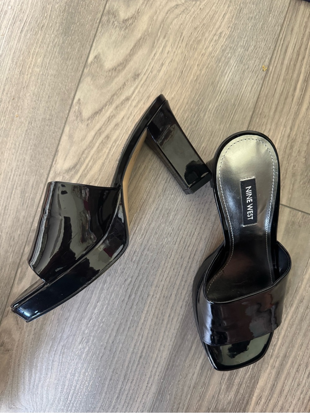 Nine West Black Patent Square Toe Block Heel Mules